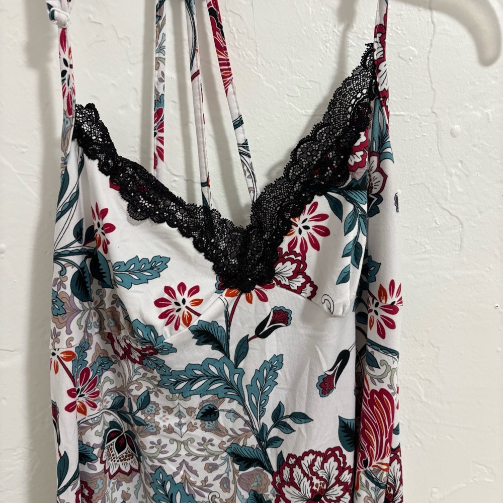 Secret Treasures Floral Print Sleepwear - Picture 7 of 9